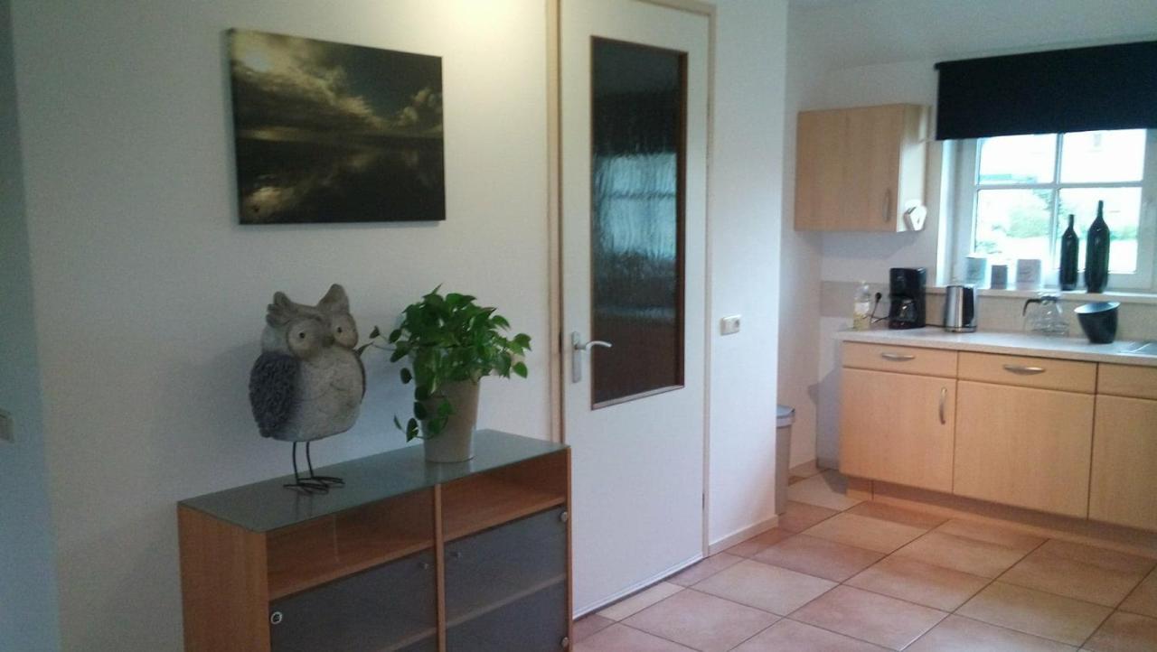 Uut In Thuus 21A Apartman Buren  Kültér fotó